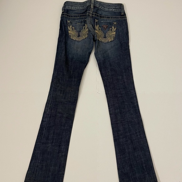 Guess Jeans- size 23 - Picture 3 of 6